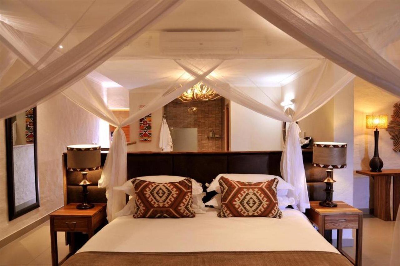 Victoria Falls Safari Lodge מראה חיצוני תמונה