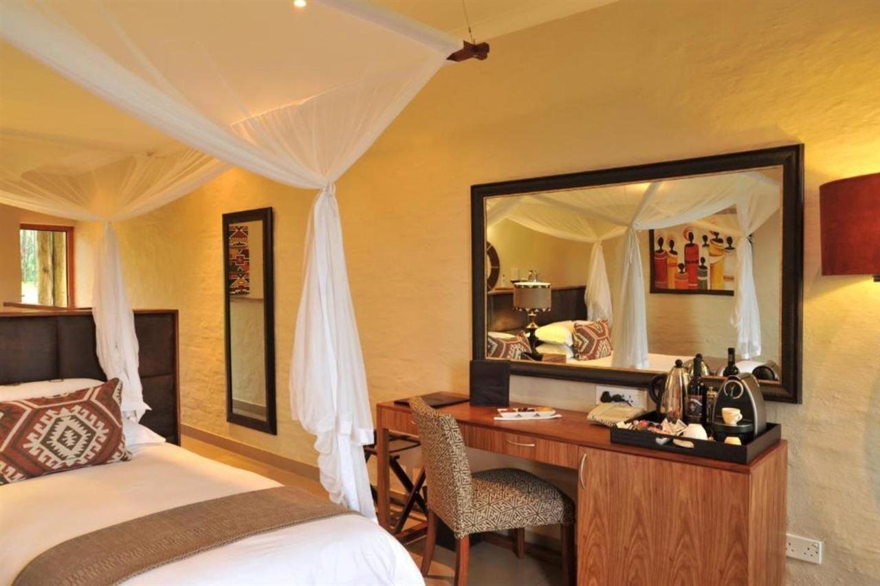 Victoria Falls Safari Lodge מראה חיצוני תמונה